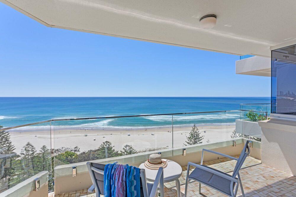 burleigh-heads-superior-2-bedroom-apartments-(3)