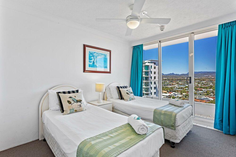 burleigh-heads-superior-2-bedroom-apartments-(5)