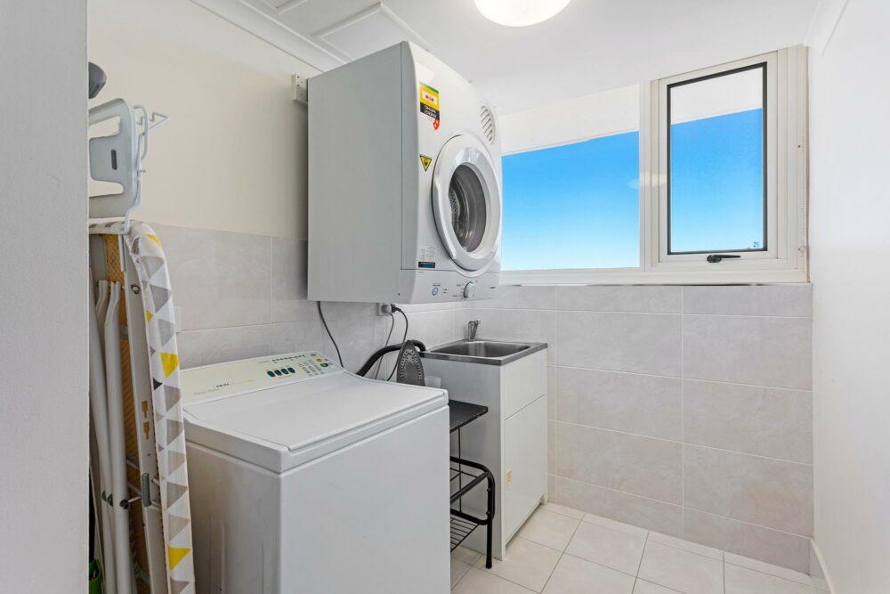 burleigh-heads-superior-2-bedroom-apartments-(9)