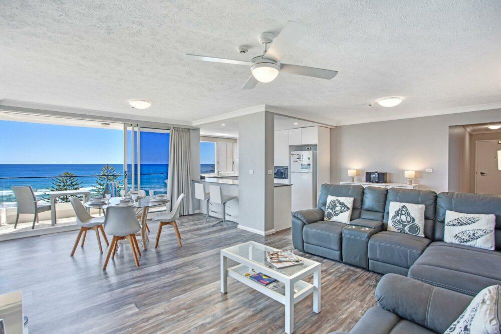 burleigh-heads-superior-2-bedroom-apartments-AC-(1)