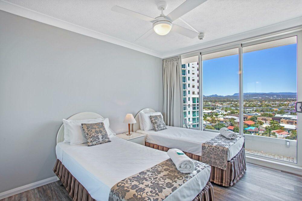 burleigh-heads-superior-2-bedroom-apartments-AC-(6)